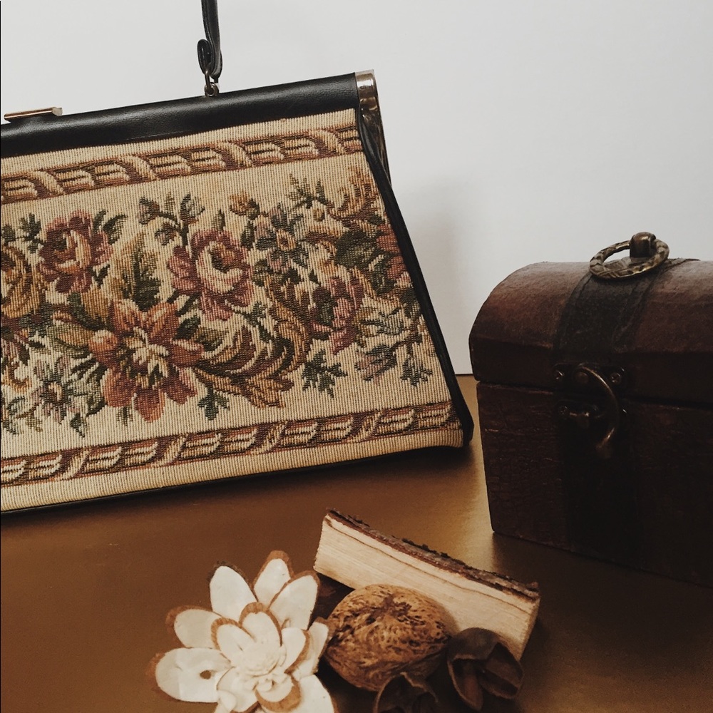 Vintage Hand Bag Cross Stitch Embroidered - Picture 3 of 3